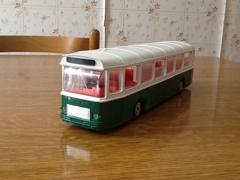 Miniatures au 1/43e 