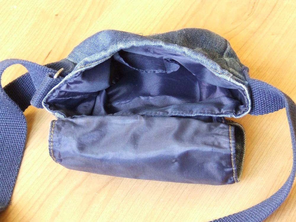 Pochette en bandouli&egrave;re, Jeans Maroquinerie