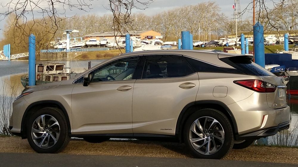RX 450h 3.5 V6 313 E-Four Executive E-CVT 2016 occasion 69800 Saint-Priest
