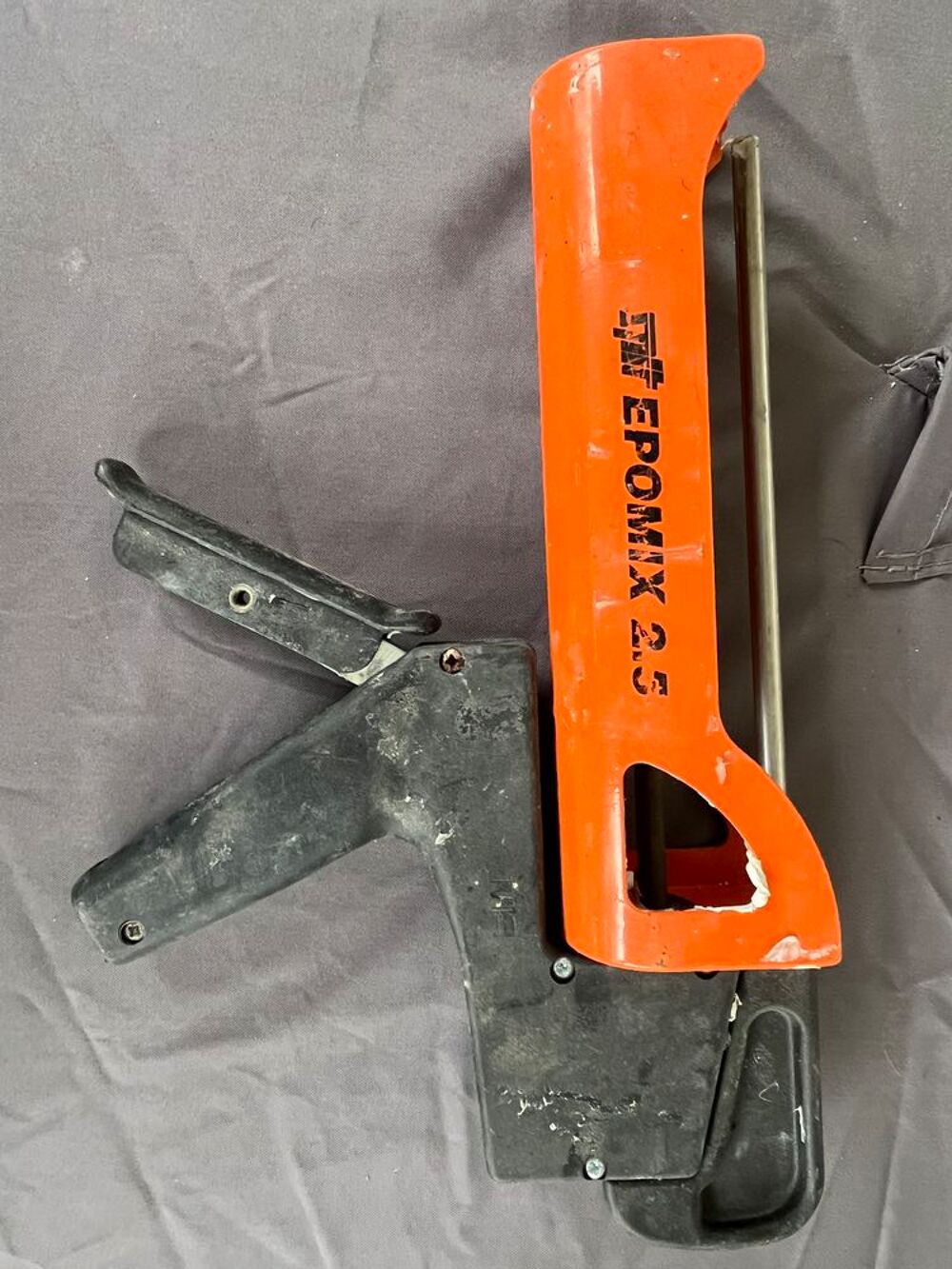 Pistolet SPIT Epomix 2.5 scellement chimique Bricolage