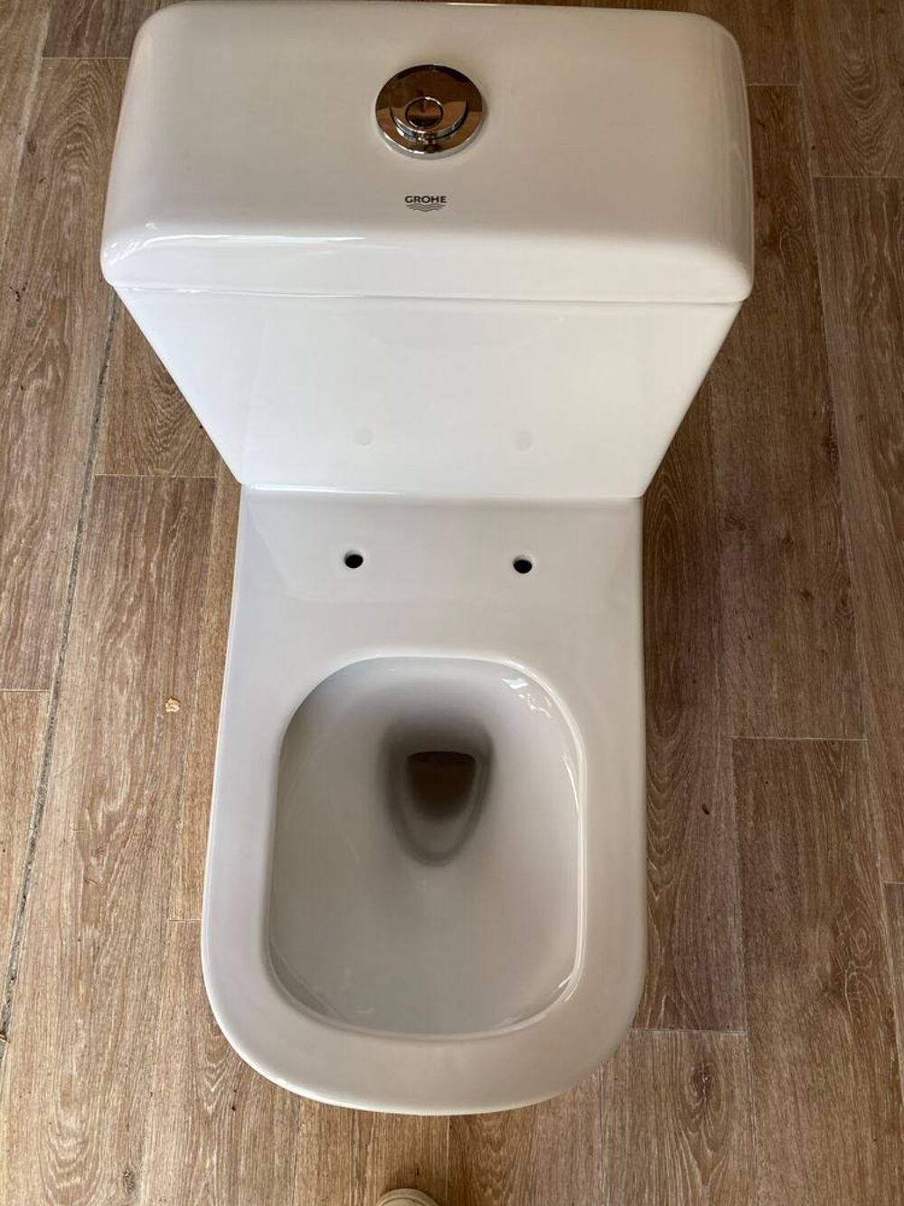 WC neuf &agrave; poser marque Grohe, avec abattant. Bricolage