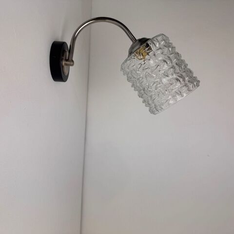 Ancienne applique vintage en verre   pointe de diamant   60 Montreuil (93)