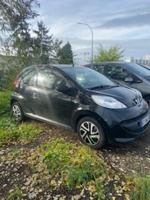 Peugeot 107 1.0e 12V 68ch BLUE LION Trendy