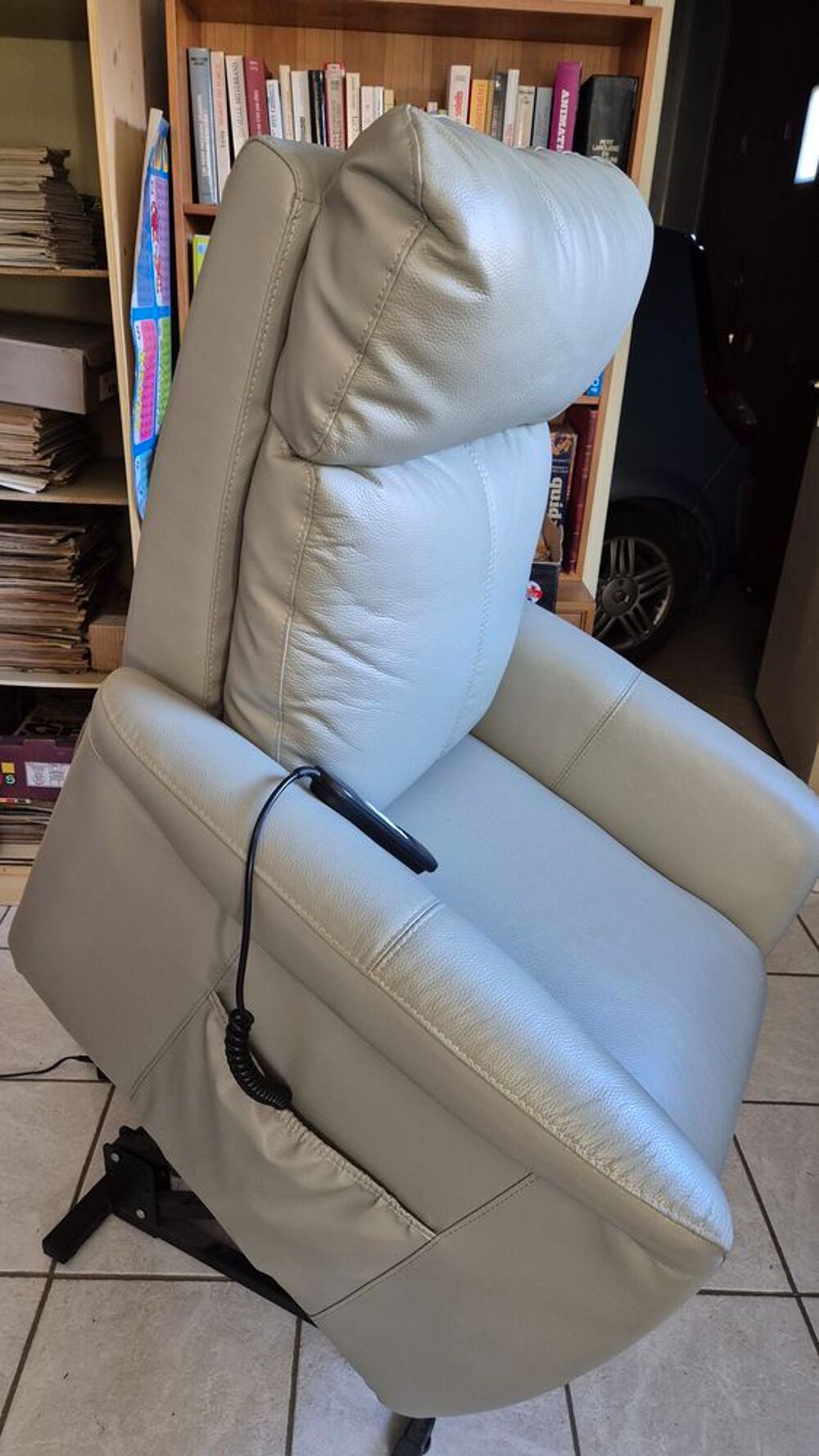 Fauteuil &eacute;lectrique Meubles