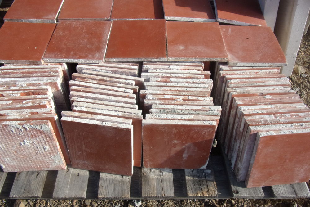 Rare carrelage rouge Bricolage