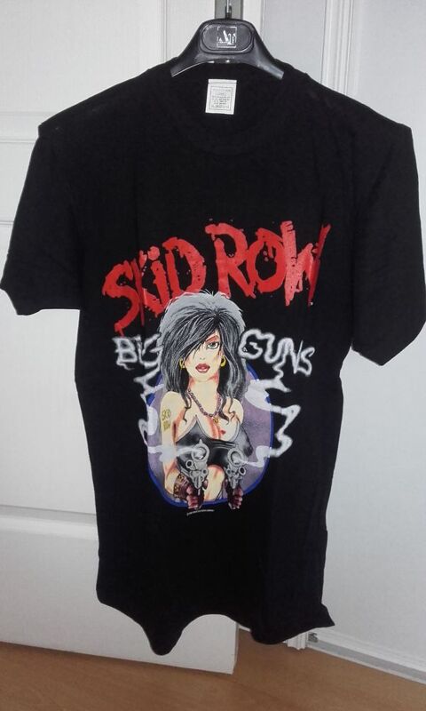 T-Shirt : Skid Row - Big Guns - Skid Row Blew Me Away Tour 1 220 Angers (49)
