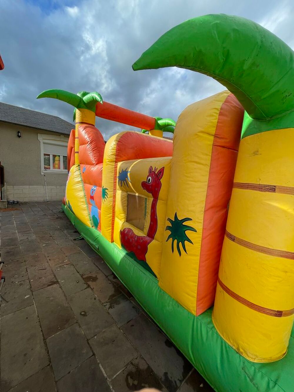 Ch&acirc;teau gonflable avec soufflerie Jeux / jouets