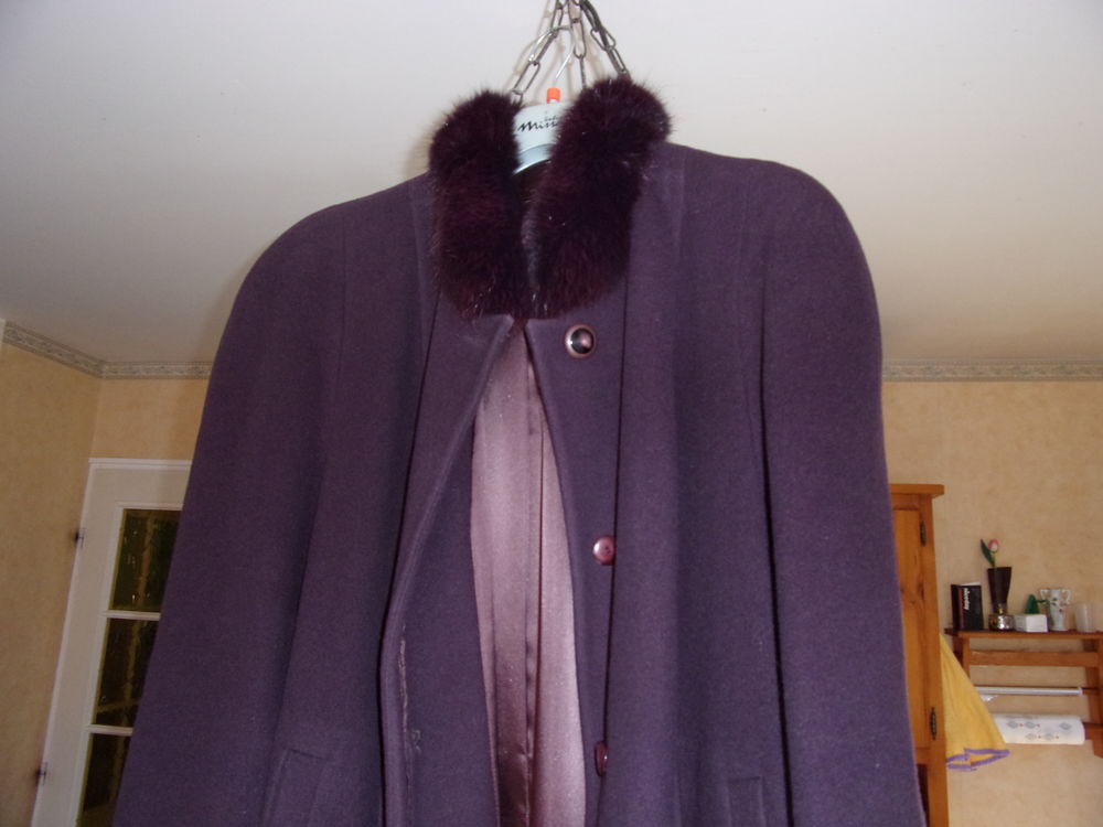 Tr&egrave;s joli manteau en cachemire Vêtements