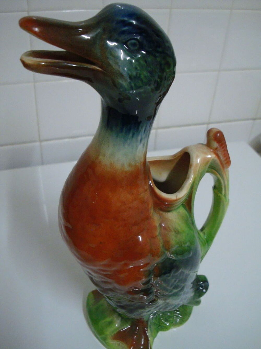 Pichet,pot a eau,objet ancien,saint cl&eacute;ment. 