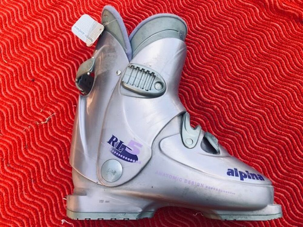 Chaussures de ski neuves Alpina Sports