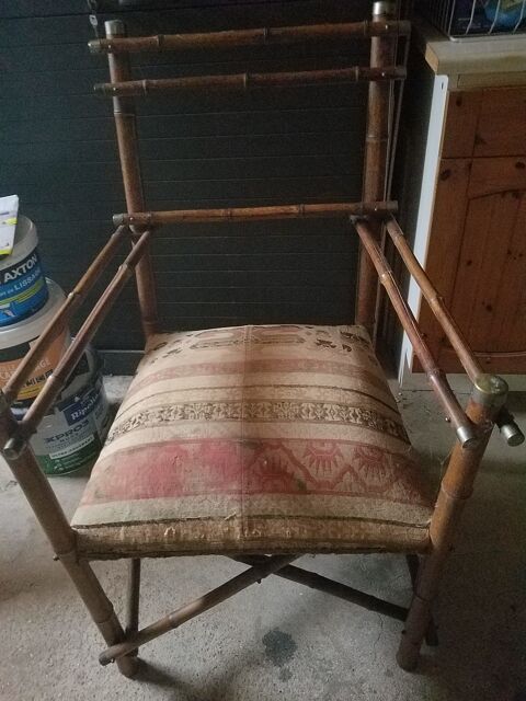 Chaise en bambou 90 Bouray-sur-Juine (91)