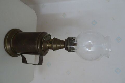 Lampe Pigeon 0 Les Rousses (39)