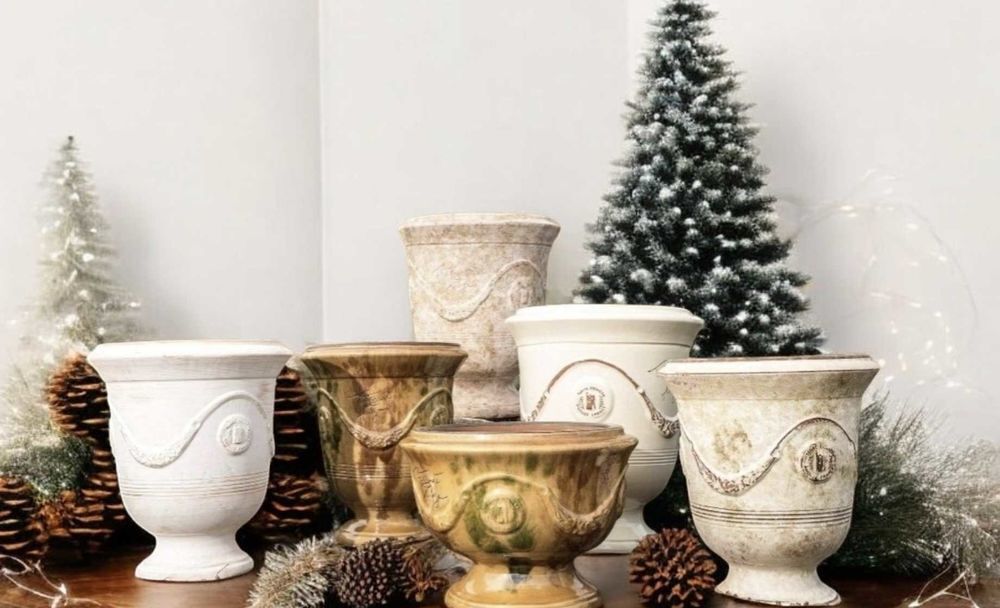 poteries vases vasques pots d'anduze jardinage jardin plantes arbres potasse fleur fleuriste Jardin