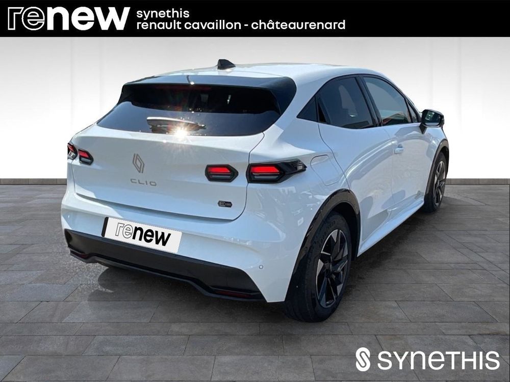 Clio VI Clio E-Tech full hybrid 160 ch Techno 2026 occasion 84300 Cavaillon