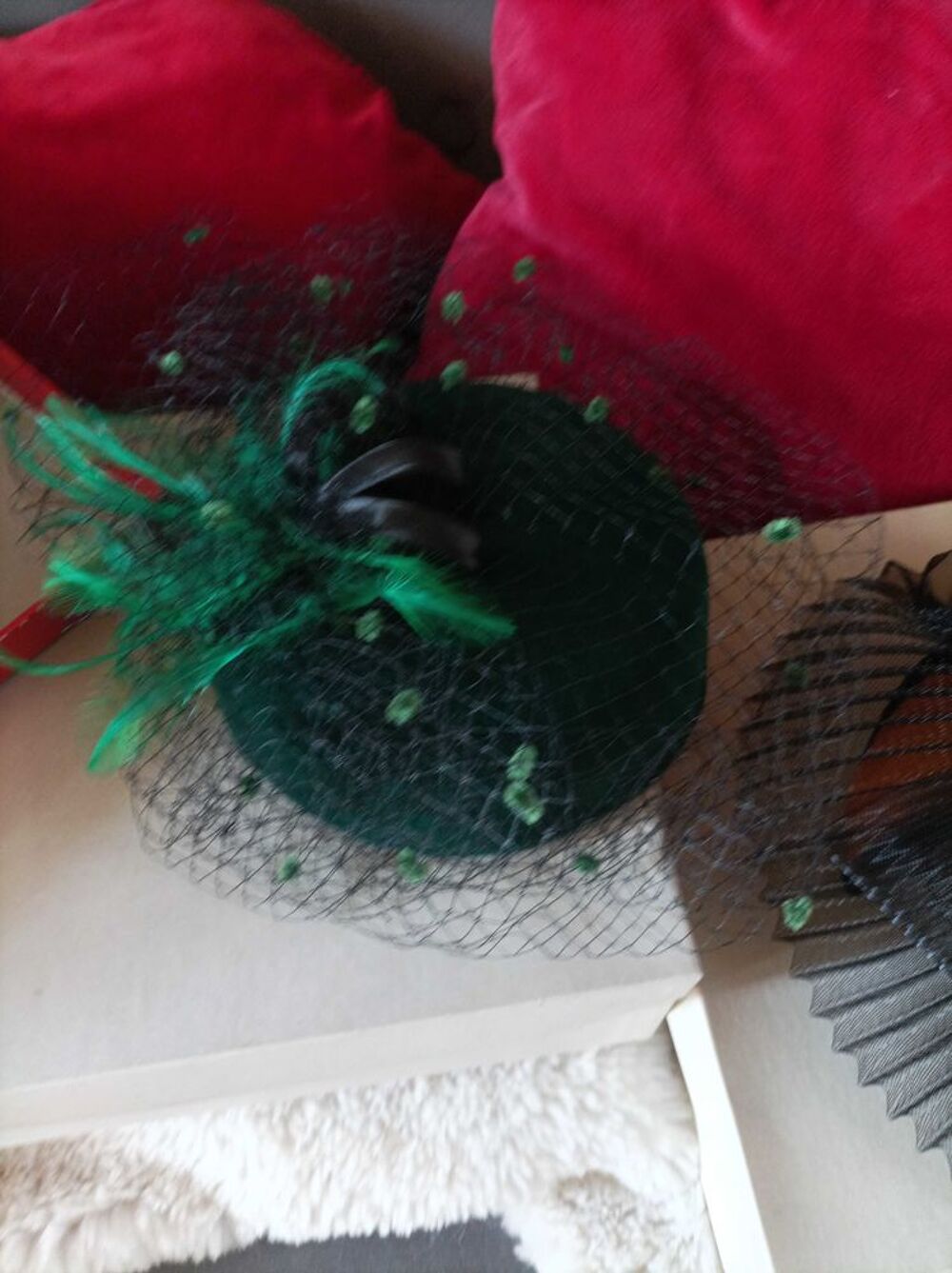chapeaux d&eacute;guisement mariage uniques originaux vintages Vêtements