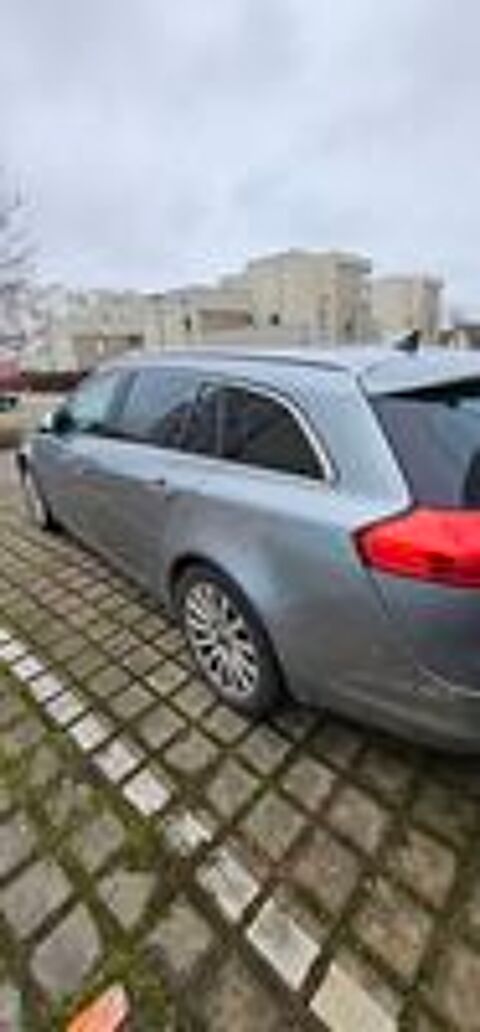 Insignia Sports Tourer 2.0 CDTI - 130 FAP Cosmo A 2010 occasion 10000 Troyes
