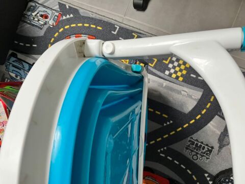 baignoire b�b� pliante Fameck (57)