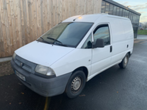Expert EXPERT 220C 1.9 D VITRE 2001 occasion 85600 Montaigu