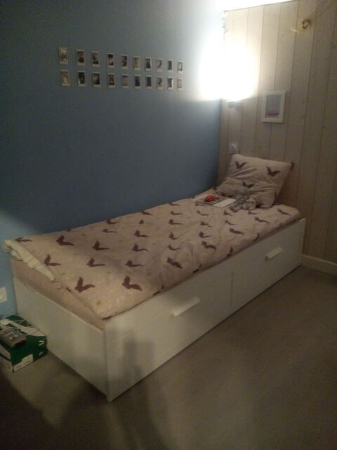 Lits Ikea 1 personne x 3 50 Orcier (74)