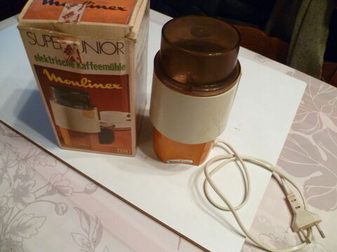Moulin � caf� vintage MOULINEX super senior Cucq (62)