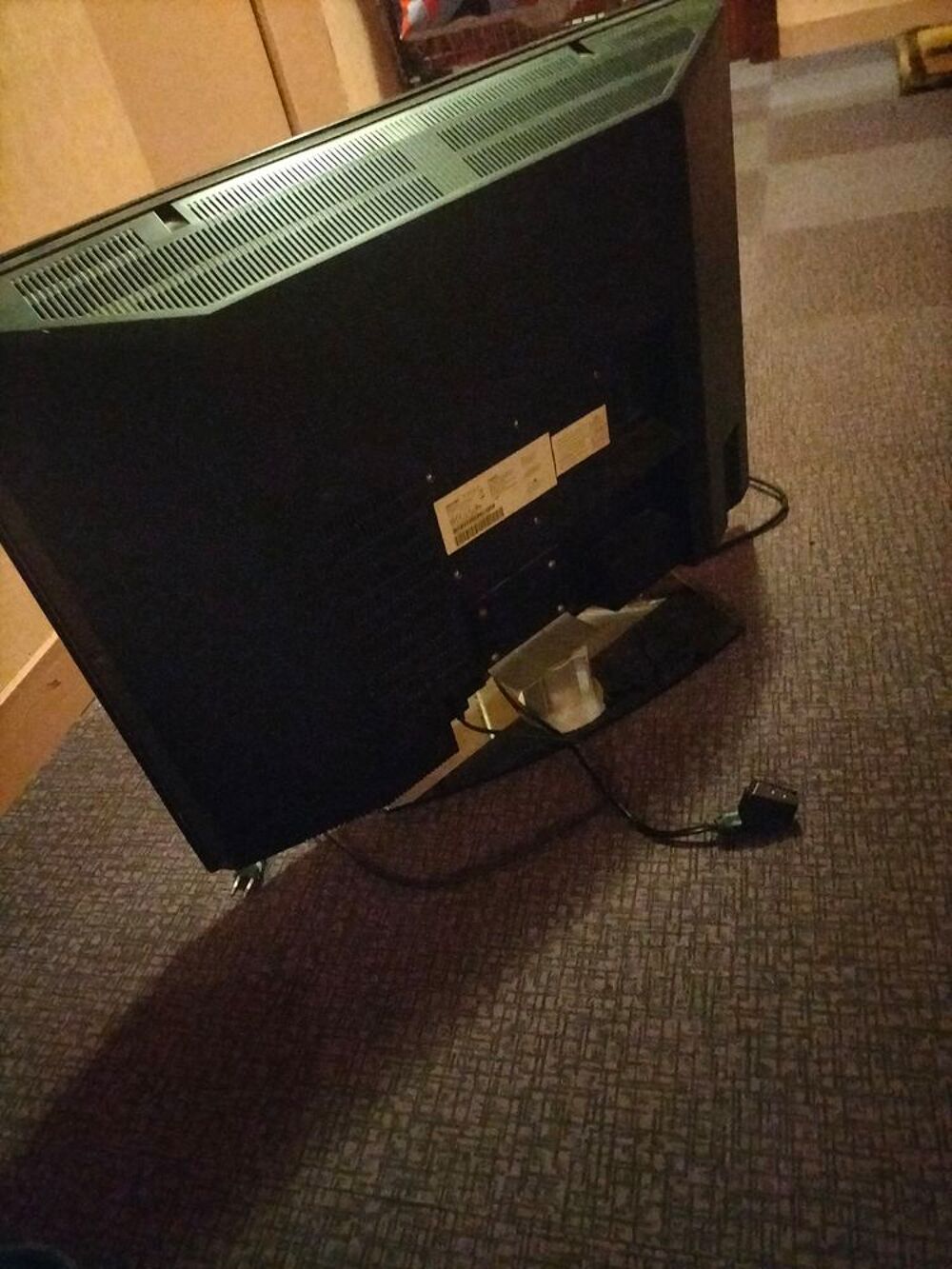 T&eacute;l&eacute;vision Philips avec tnt neuve tr&egrave;s bon &eacute;tat Photos/Video/TV
