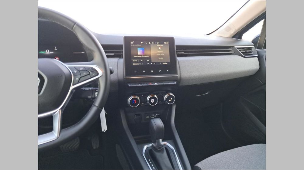 Clio V Clio E-Tech full hybrid 145 Evolution 2024 occasion 91700 Sainte-Genevi&egrave;ve-des-Bois