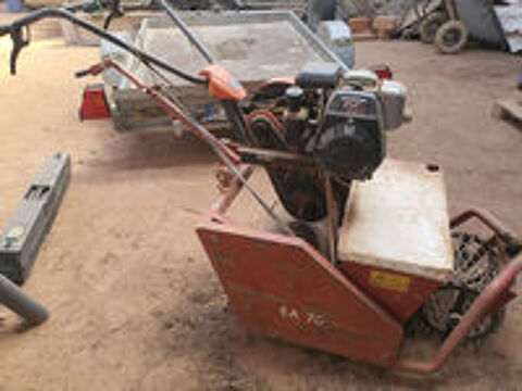   Engazonneuse automotrice HUSQVARNA 