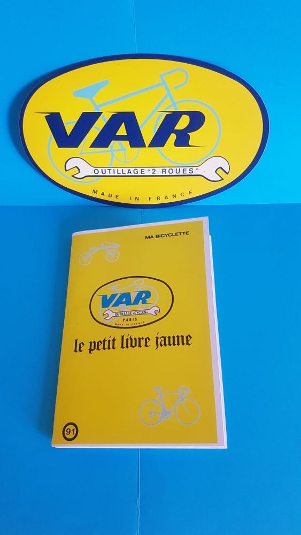 LE PETIT LIVRE JAUNE * VAR Vélos