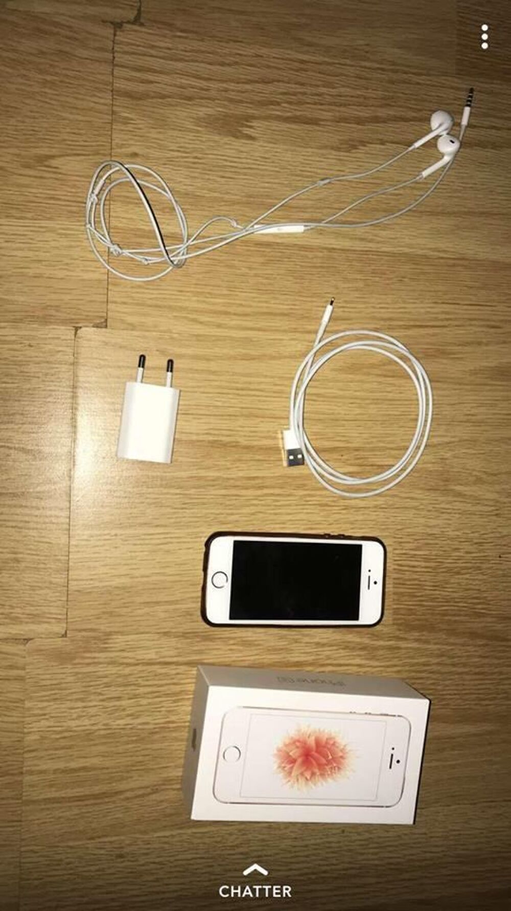 IPHONE SE Téléphones et tablettes