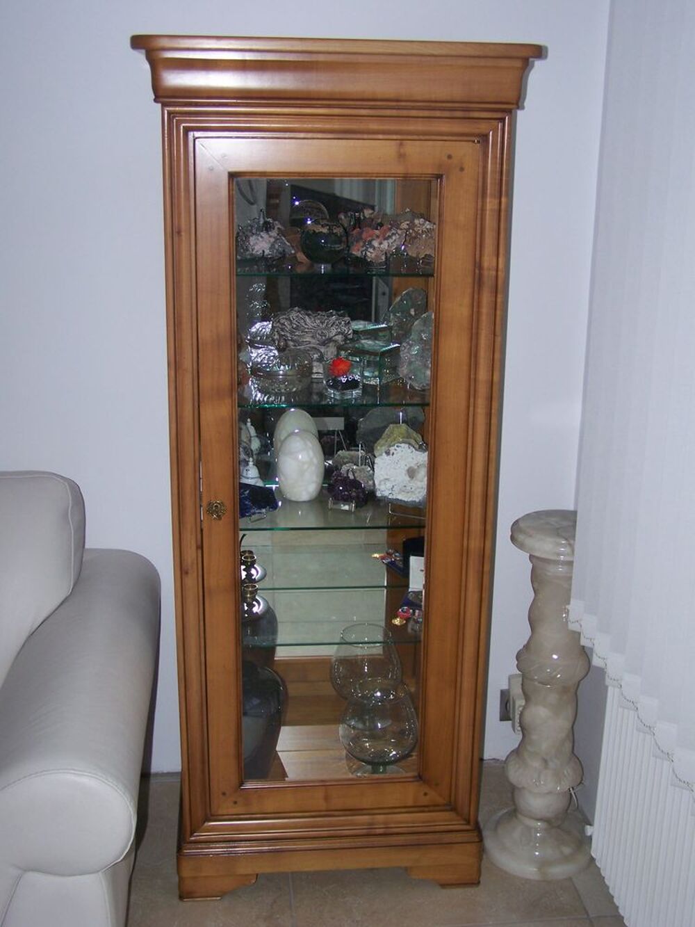  salle &agrave; manger/ salon en merisier Meubles