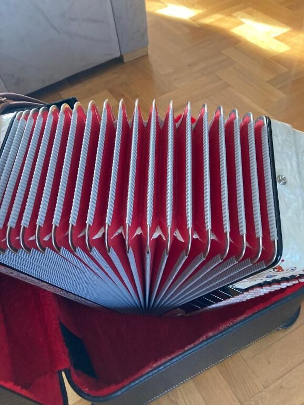 Accord&eacute;on Italien Charron Fr&egrave;res Instruments de musique