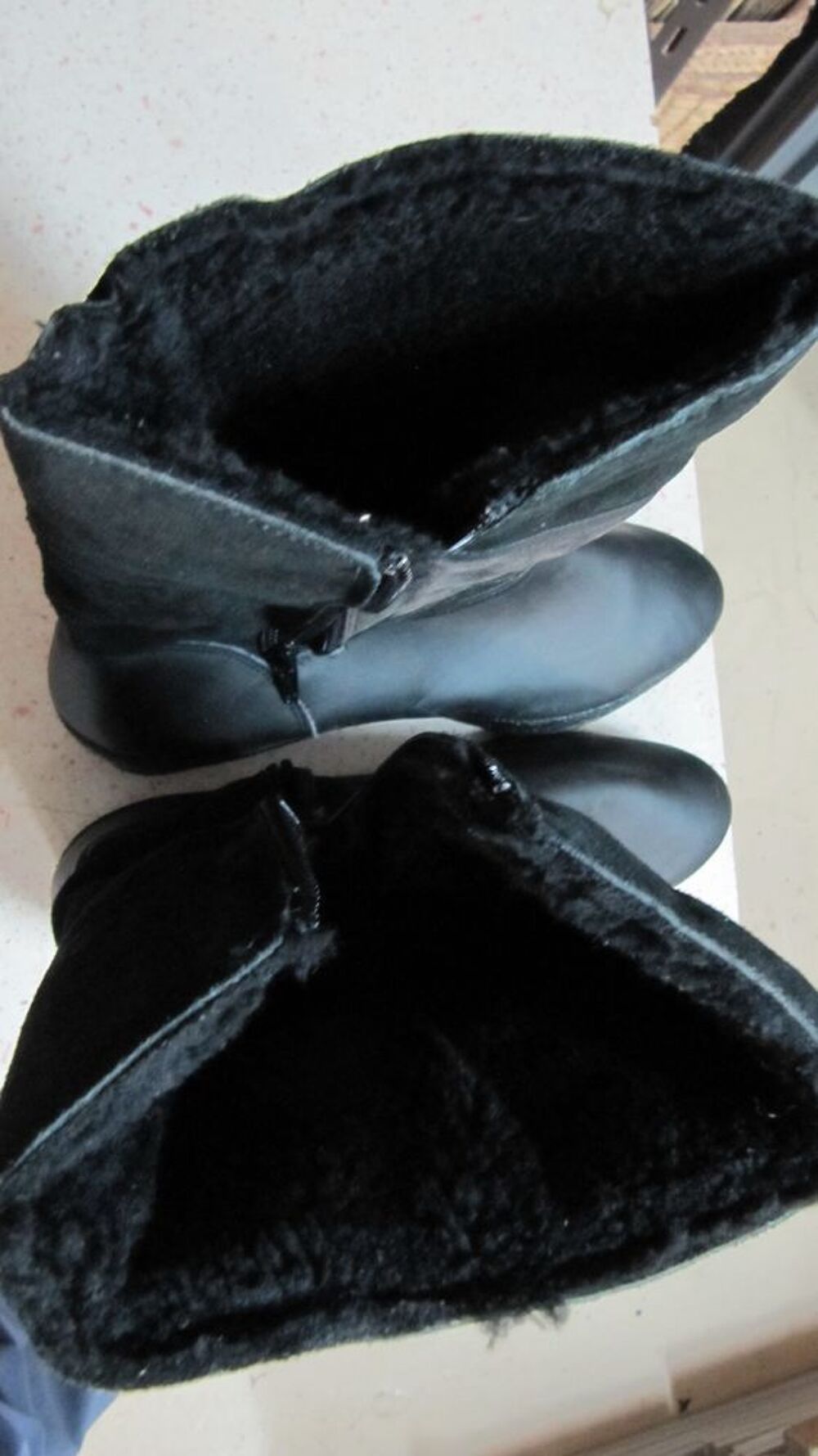 BOTTES FOURREES en cuir et nubuck.P40 Chaussures