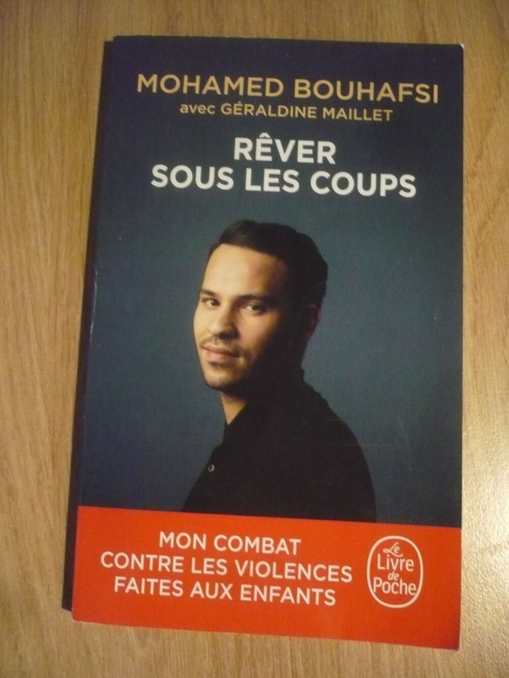R&Ecirc;VER SOUS LES COUPS de Mohamed BOUHAFSI avec G. Maillet Livres et BD