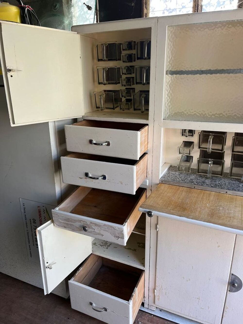 Meuble de cuisine MADO ann&eacute;e 50 &agrave; renover Meubles