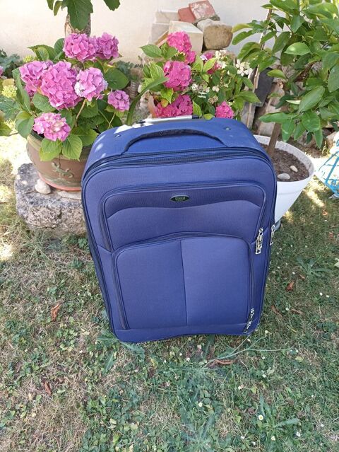Valise en tissu 20 Melun (77)