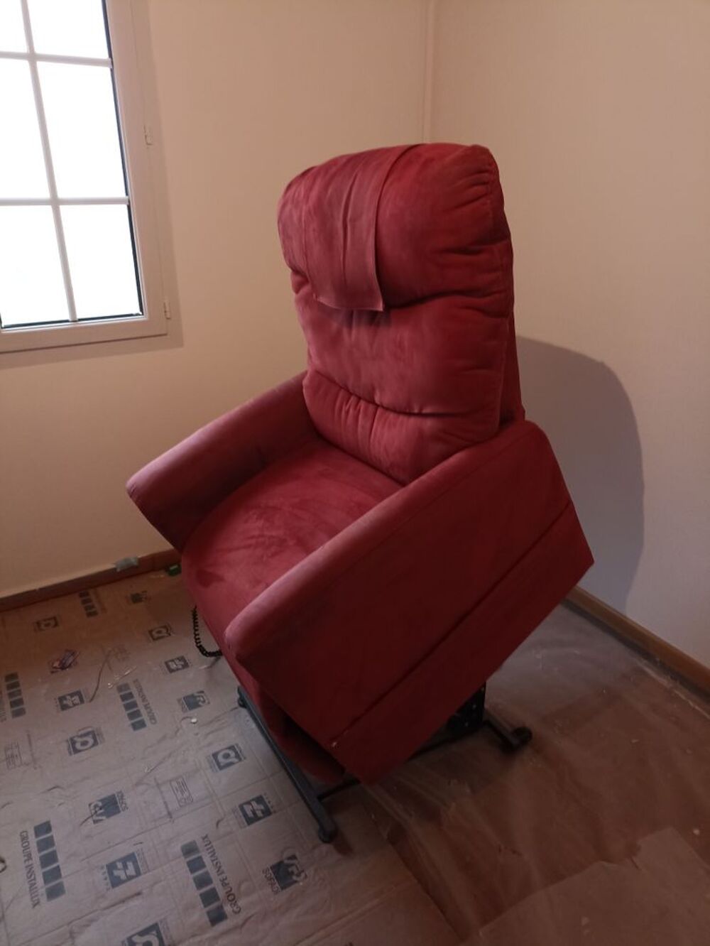 fauteuil &eacute;lectrique m&eacute;dical haut de gamme Meubles