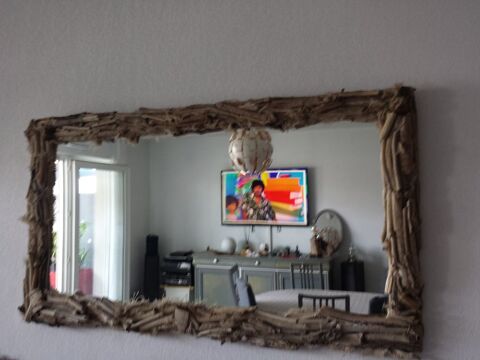 Miroir en bois fait entièrement par moi 120 Toulon (83)