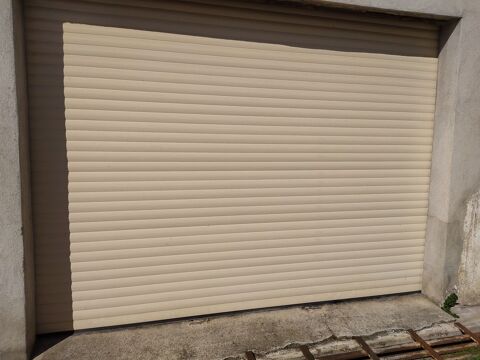  Parking / Garage � louer 100 m�