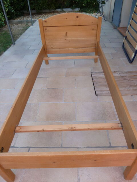 Lit  en pin massif anglais 180 Septmes-les-Vallons (13)