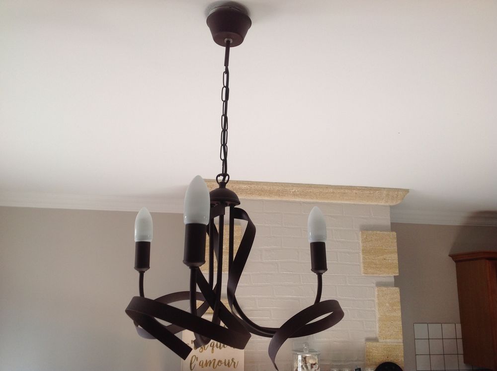 LUSTRE M&Eacute;TAL Décoration