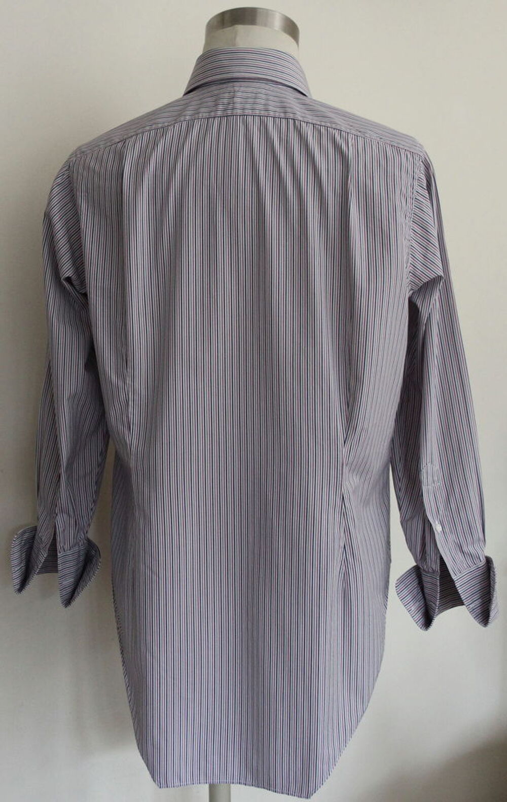 Chemise ray&eacute;e ARNYS T.39. Vêtements