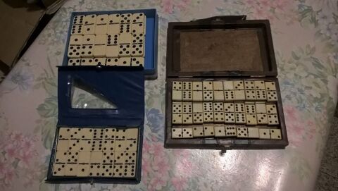 Anciens jeux de dominos. 18 Flers-en-Escrebieux (59)