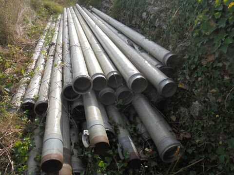 Tuyaux d'arrosage en 5 ou 6 pouces 
Longueur 9 m 50 Belluire (17)