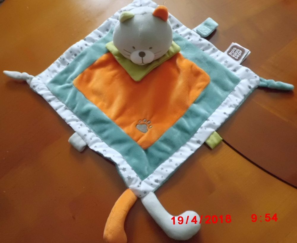 DOUDOU CHAT GRELOT NOVATEX Jeux / jouets