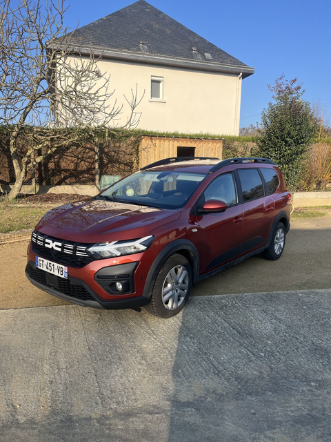 Dacia Jogger ECO-G 100 7 places Expression 2024 occasion Challans 85300