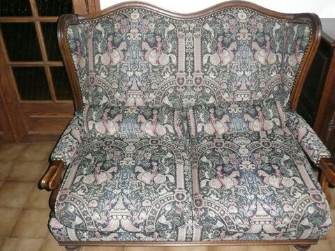 SALON STYLE LOUIS XIV 200 Meaux (77)