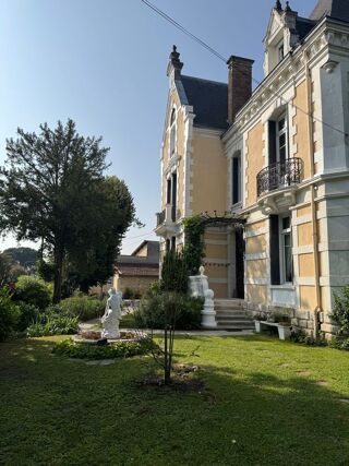  Maison � vendre 12 pi�ces 450 m� Casteljaloux