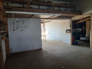  Remise / Grange à louer 1 pièce 60 m²