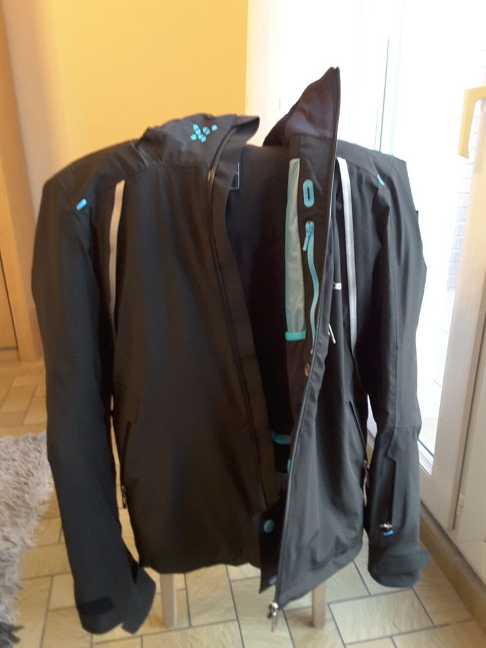 Tr&egrave;s belle veste de ski Sports