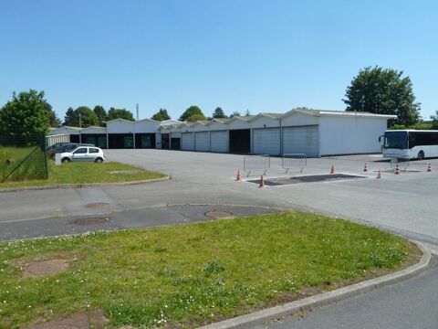 Ensemble de bureaux-atelier et parkings à louer à FECHAIN 6448 59247 Fchain